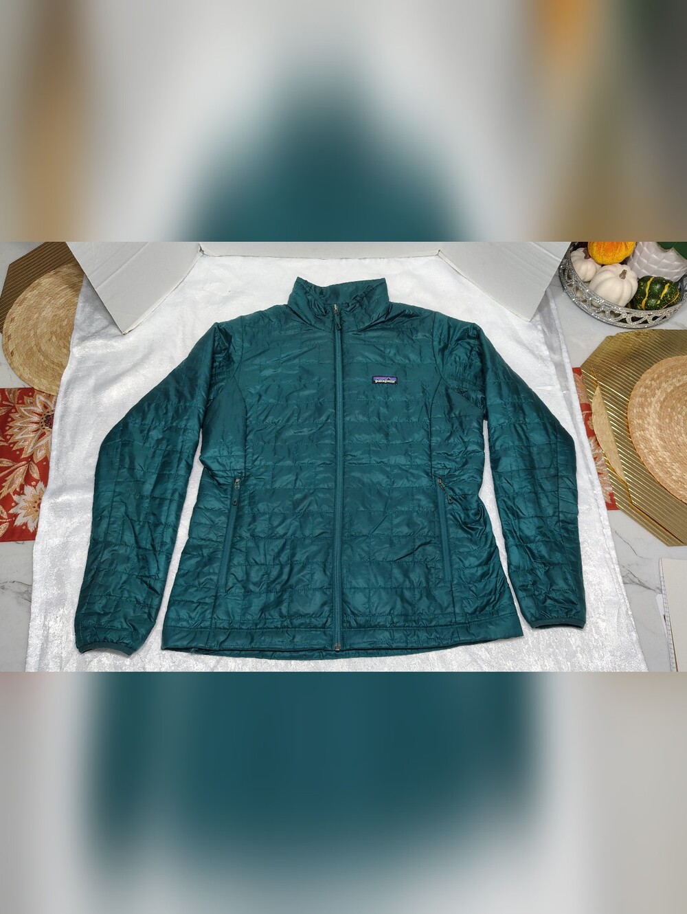 Patagonia Nano Puff Jacket, Women - LARGE, Tael/Green Perfect Condition